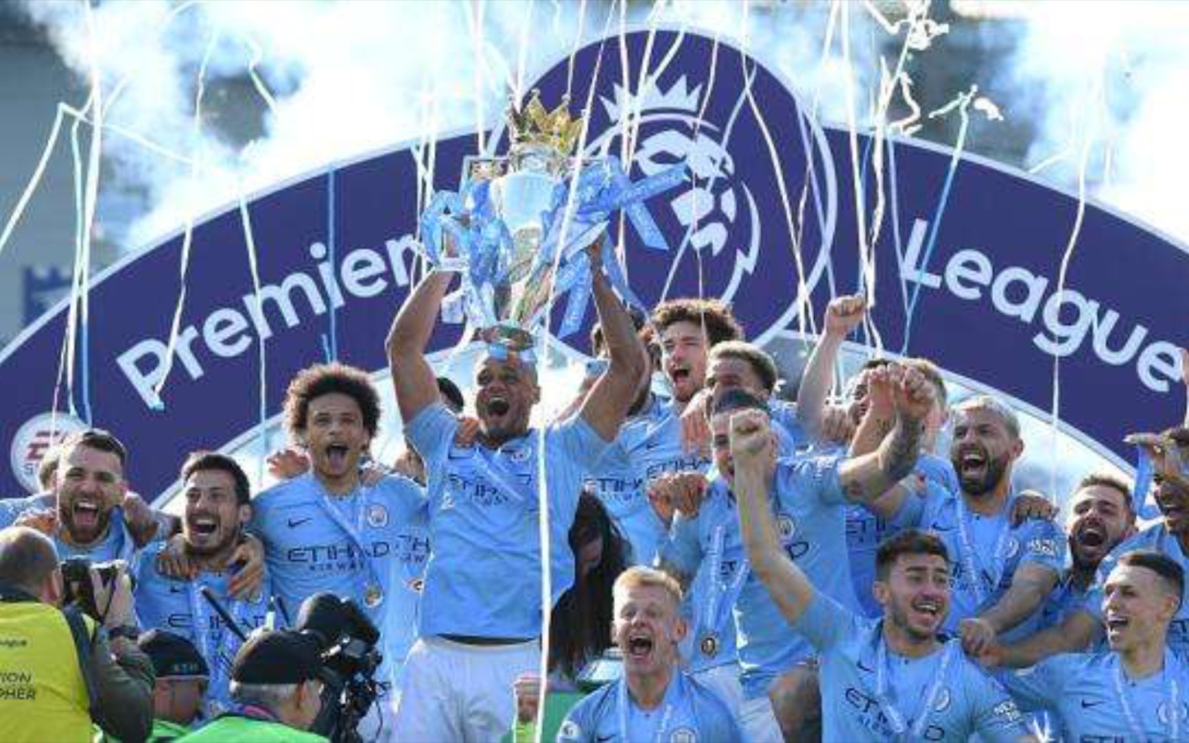 坚持留人 坚持留人